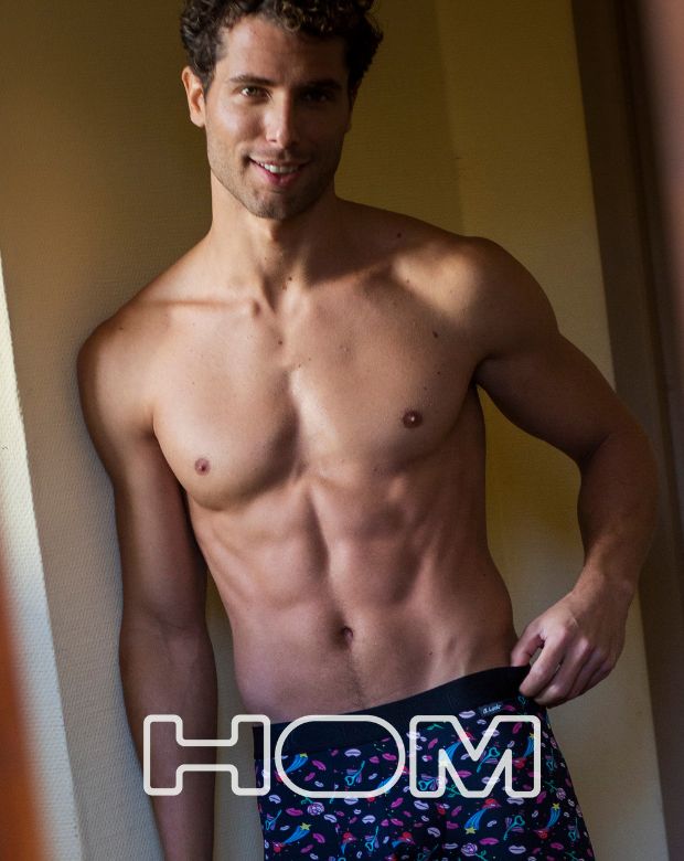 Hom intimo uomo