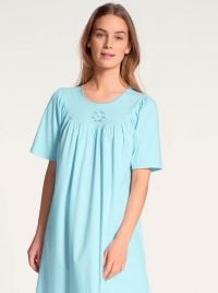 33000 Nightshirt, sky