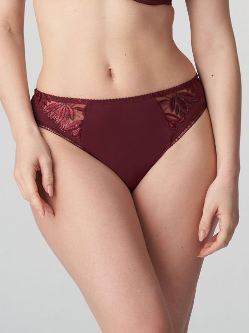 Orlando Slip, deep cherry PRIMADONNA