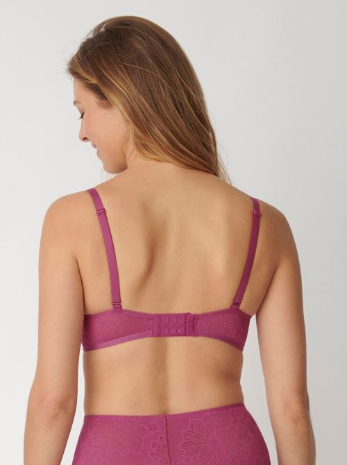 Fit Smart P01 non-wired bra with 4D padding, malaga