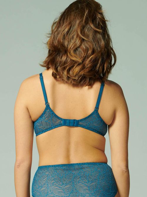 Comete 12S324 Underwired bra with deep cups