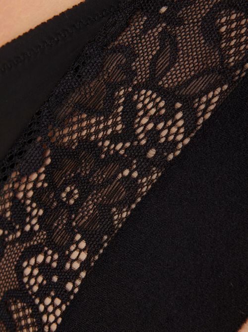 Vivid Spotlight Brazilian lace briefs, black