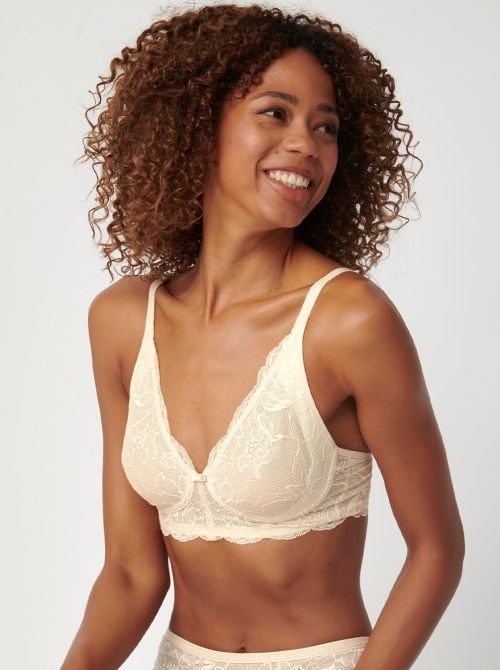 Amourette Charm N03, reggiseno bralette senza ferretto, creamy dream TRIUMPH