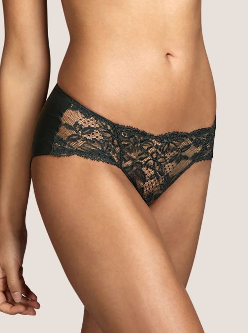 Nadia Slip brasiliano, deep forest ANDRES SARDA