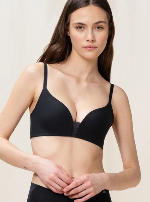 Flex Smart P non-wired bra with padding, black TRIUMPH