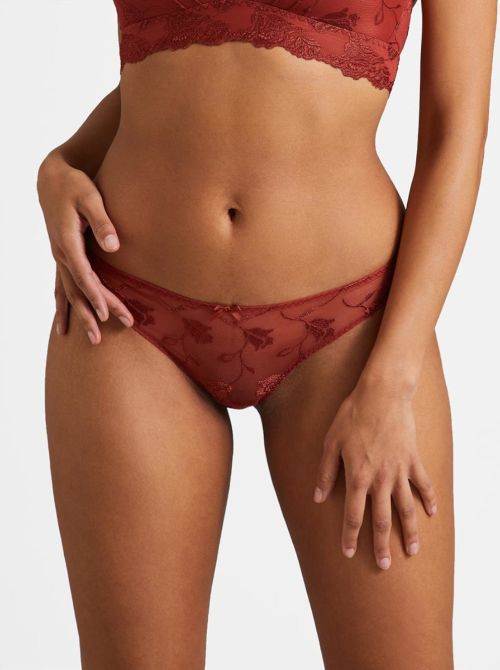 Softessence thong, terracotta AUBADE