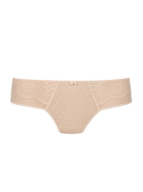 Selma Shorty, desert