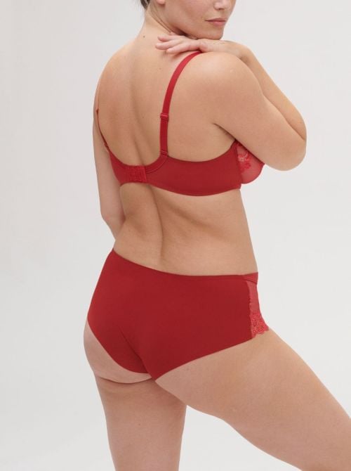 Saga Shorty in pizzo, rosso