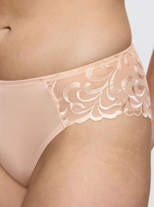 Modern Finesse Tai slip, nudo