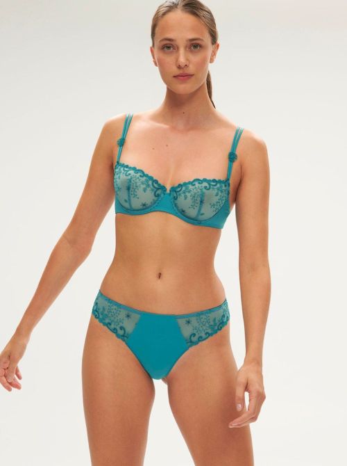 Delice Thong, blue atoll