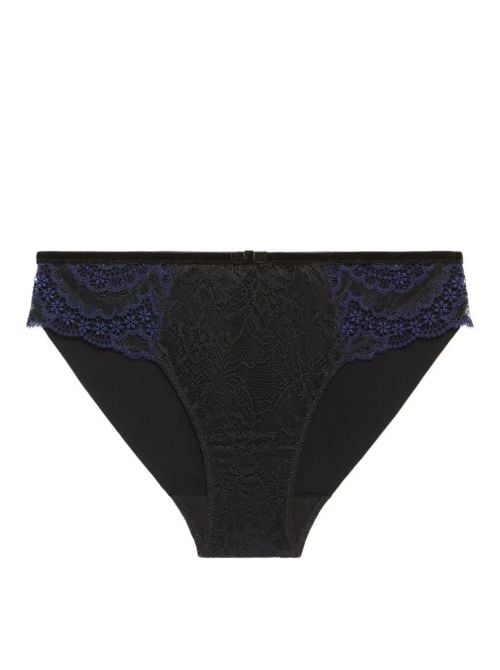 Scenario slip in pizzo, nero