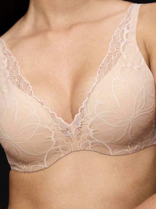 Body Make-Up Illusion Lace Wp