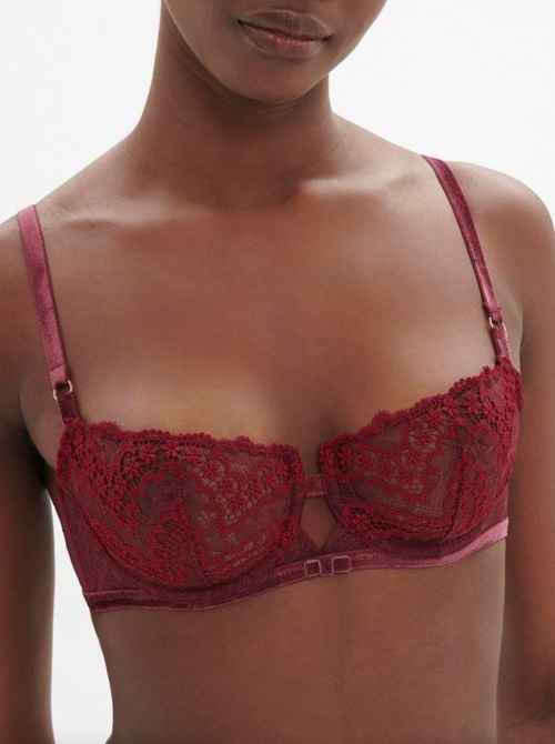 Scenario Reggiseno a balconcino con ferretto, rosso borgogna