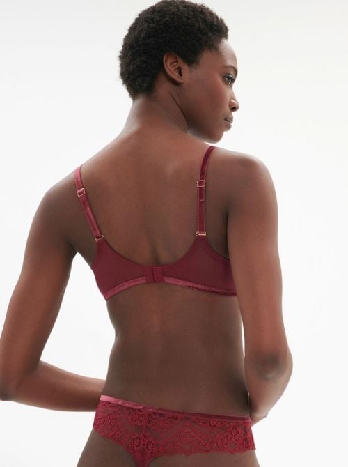 Scenario Reggiseno a balconcino con ferretto, rosso borgogna