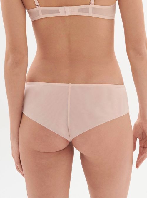 Singuliere Shorty, polvere di petalo