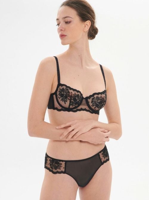 Intrigue balcony bra, black