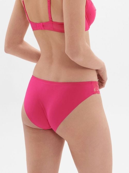 Intrigue briefs, fuxia