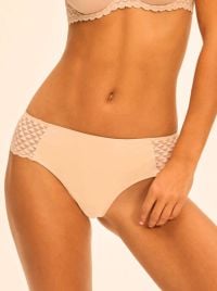 Subtile shorty modellante, nudo