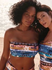 Bella reggiseno a fascia per bikini