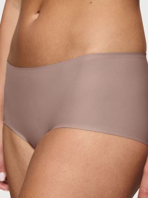 Body Make-Up Illusion hipster, Chocolate mousse TRIUMPH