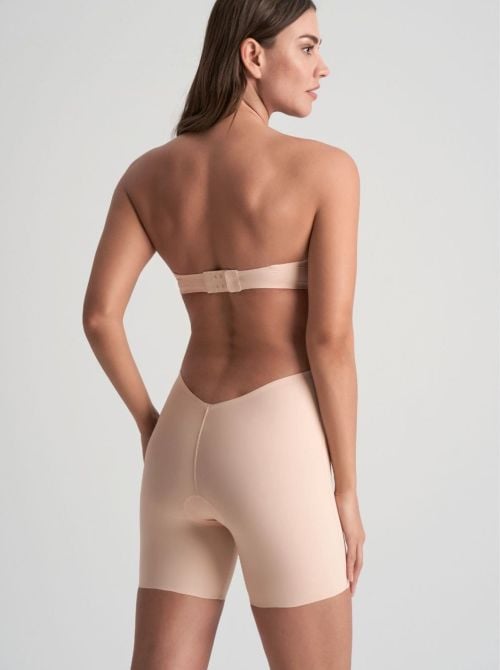 Pantaloncino per Abiti Schiena Scoperta
