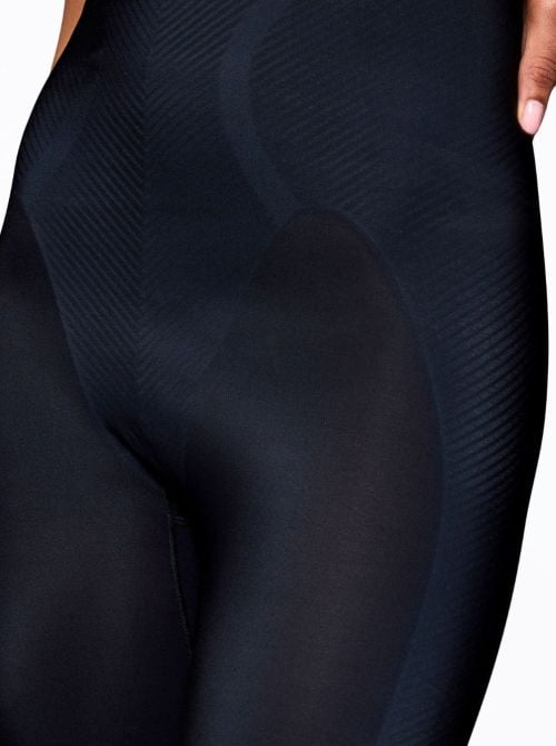 Illusion Curve Shorts Modellante Vita Alta, nero