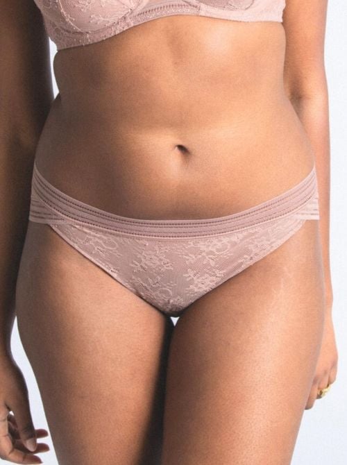 MissLejaby slip, pralina