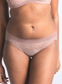 MissLejaby slip, pralina