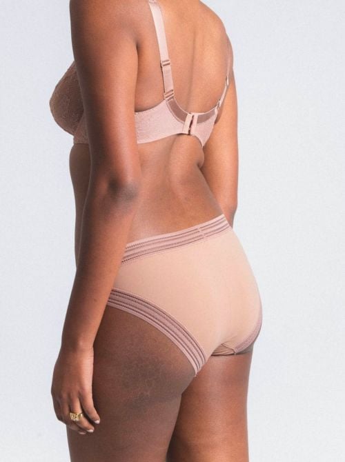 MissLejaby slip, pralina
