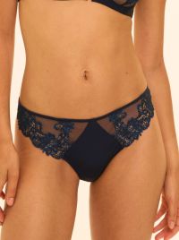 Saga Tanga, blue zaffiro