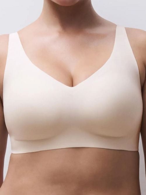 Softstrech High Support Wireless Bra with Deep V-Neckline, ivory CHANTELLE