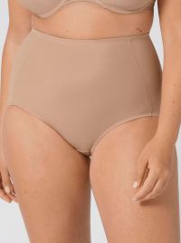 Becca High Panty, nudo