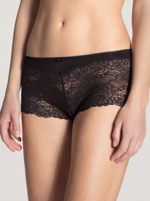 24331 Sweet Secrets slip panty in pizzo, nero