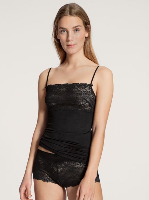 24331 Sweet Secrets slip panty in pizzo, nero