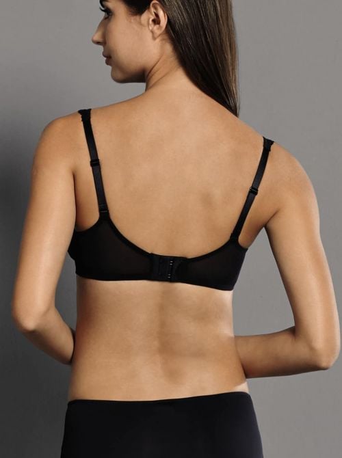 Selma underwire spacer cup bra, black