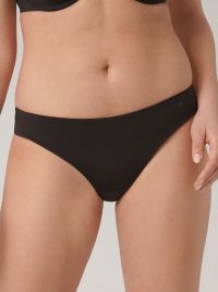 Body Make-Up Essentials Slip Tai, nero