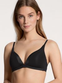 Cate non-wired triangle bra, black