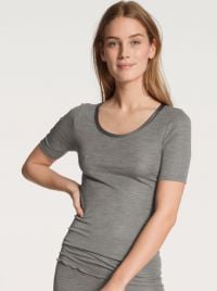 True Confidence short sleeve shirt, platinum gray