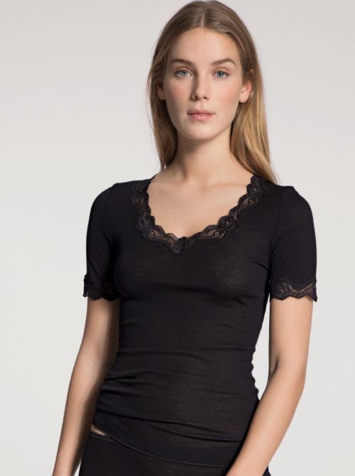 Richesse Lace 14990 Short sleeve wool and silk T-shirt, black CALIDA
