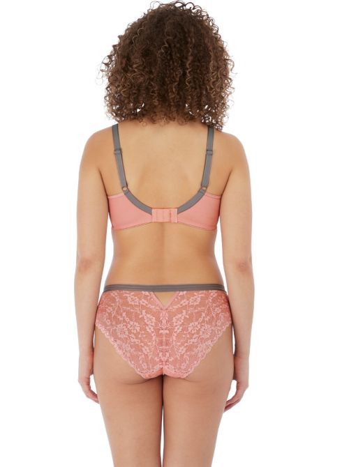 offbeat Underwired Moulded Bra, pink