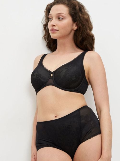 Wild Rose Minimizer underwired bra, black TRIUMPH