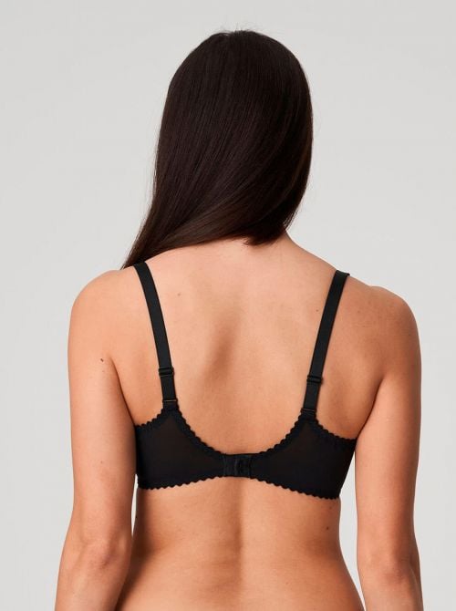 Alara Preformed bra, black