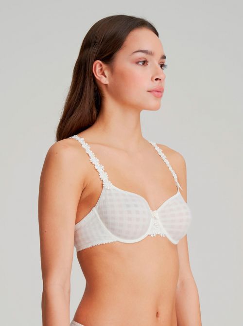 Avero Moulded Underwired bra, ivory