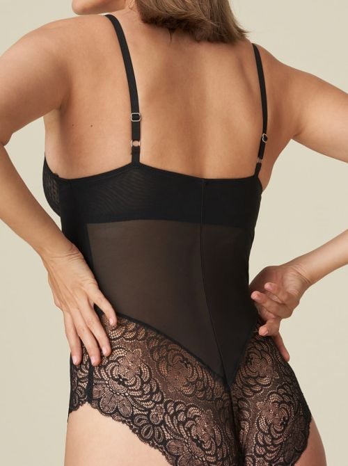 Linda Body in pizzo , nero