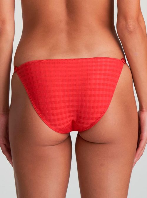 Avero low-waisted briefs, scarlet