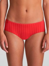 Avero shorts, scarlet