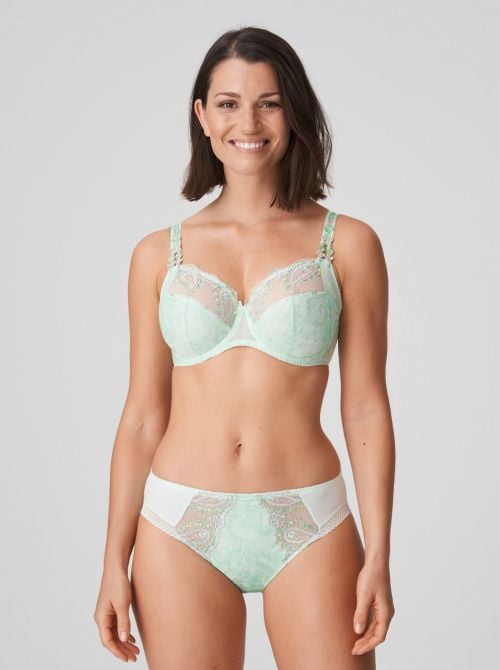 Alalia Slip, fleur de printemps