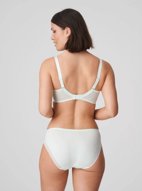 Alalia Slip, fleur de printemps