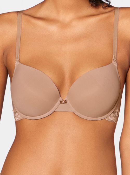 Lovely micro WHUM push-up, nudo