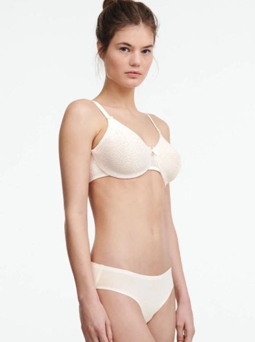 C Magnifique underwired bra, ivory CHANTELLE